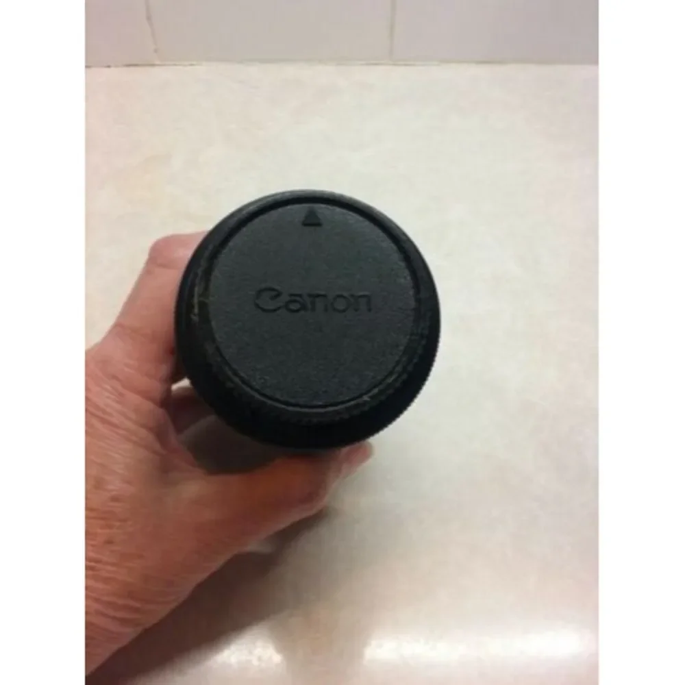 Focal MC Auto Zoom 1:4.5 80-200mm Camera Lens AS IS Untested